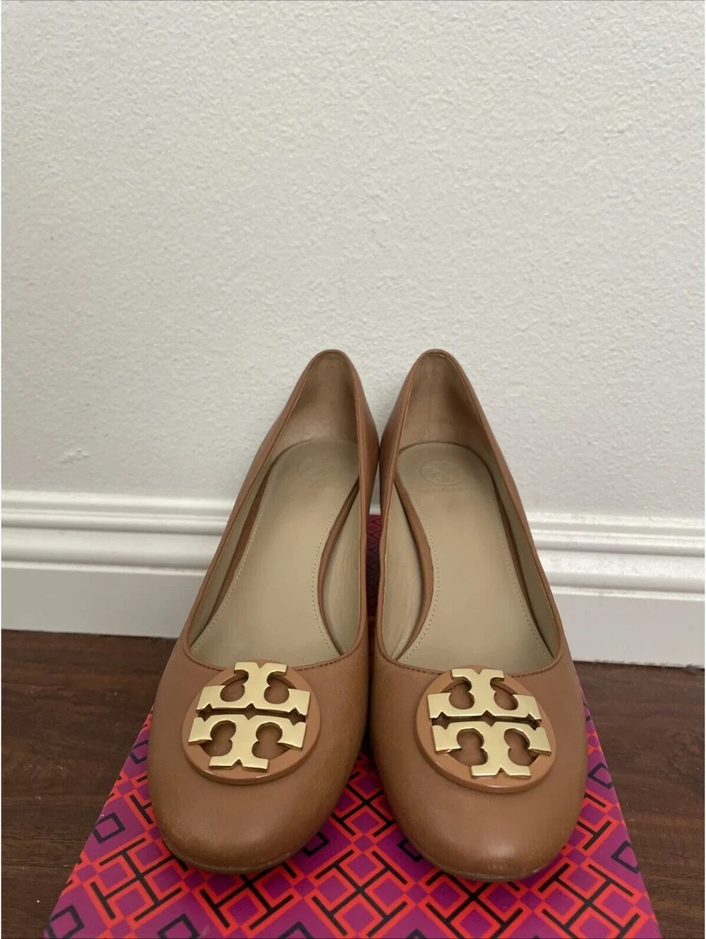 Tory Burch Janey 50mm Block Heel Pumps Women's Size 7 Royal Tan